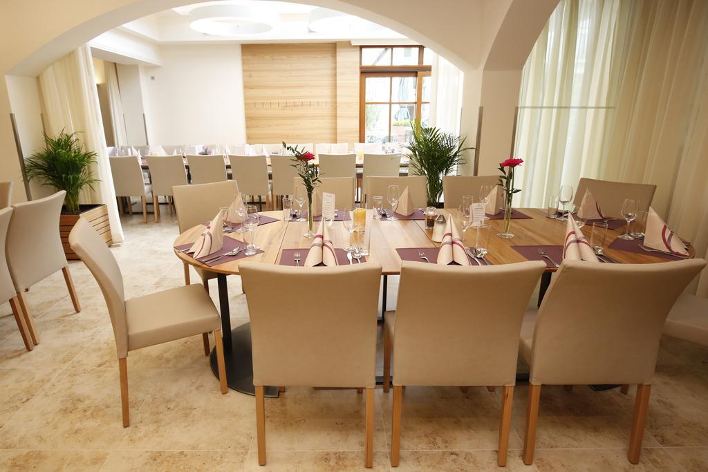 Seminarhotel Lengbachhof Gmbh Altlengbach ภายนอก รูปภาพ
